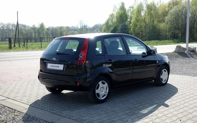 Ford Fiesta cena 9500 przebieg: 178000, rok produkcji 2006 z Szczytno małe 326